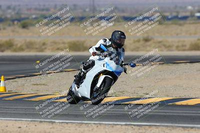 media/Mar-24-2025-Moto Forza (Mon) [[57ce5c5cff]]/3-Beginner Group/Session 2 (Turn 11)/